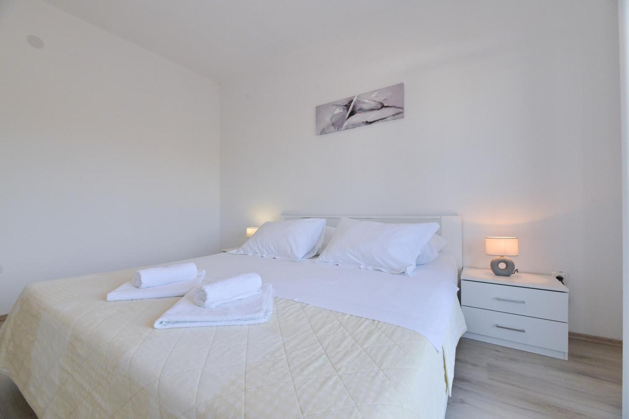 Apartment Amelie - With Pool And Sauna! Galovac (Zadar) Exterior foto